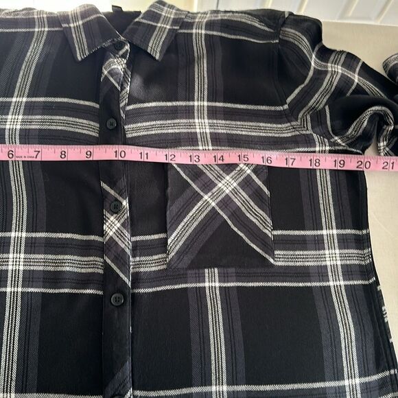Rails Women's Hunter Mixed Plaid Button-Up Shirt, Black Storm Parchment Size S - Picture 7 of 9
